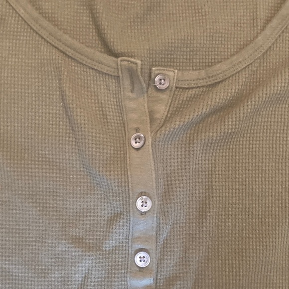 Madewell Olive Long Sleeve Henley Tee size small - Picture 3 of 5
